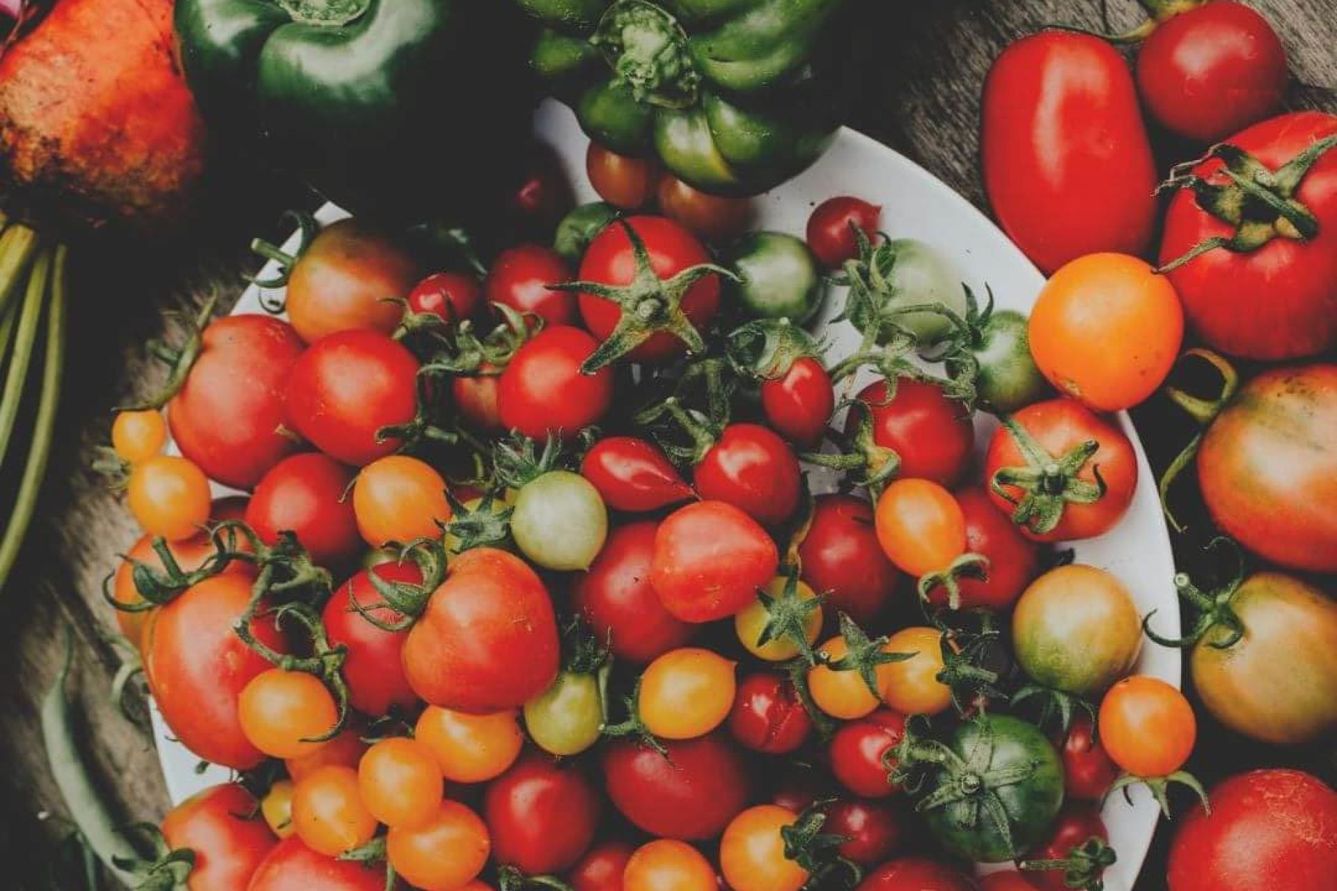 Increase your sperm quality with fertility foods such as tomatoes